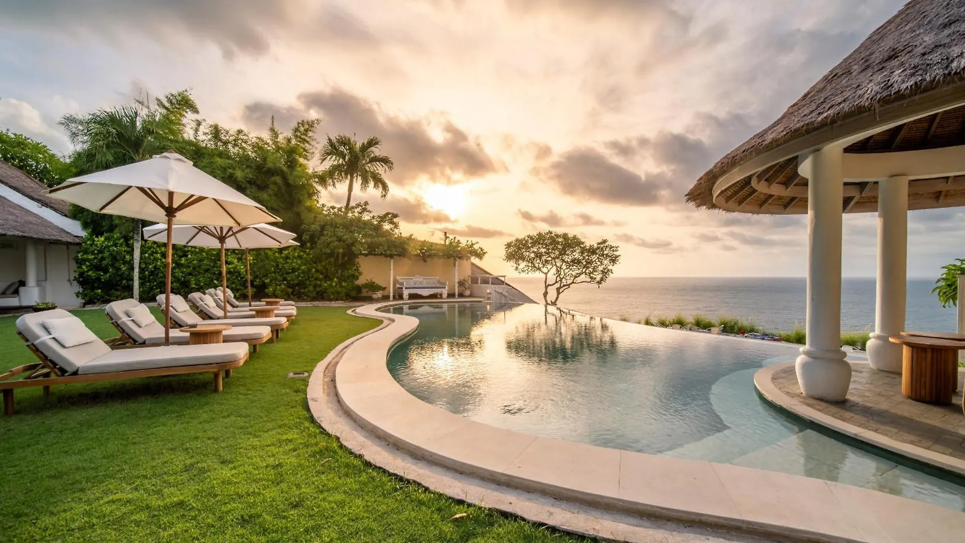 Villa Nirvana Biru Bingin Beach Uluwatu