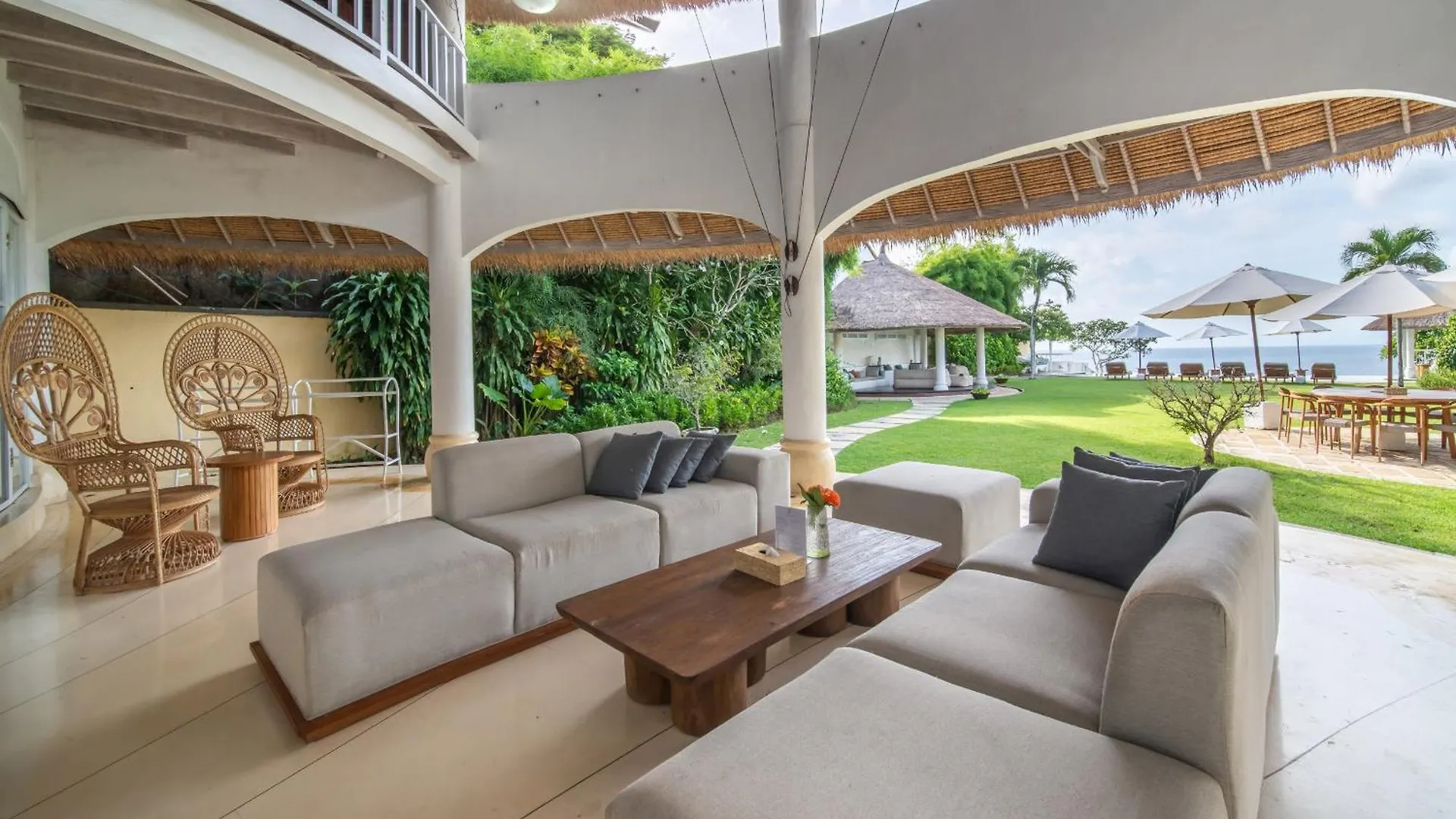 Villa Nirvana Biru Bingin Beach Uluwatu Indonesia